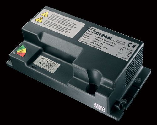 389 ZIVAN UBC 12V 18A